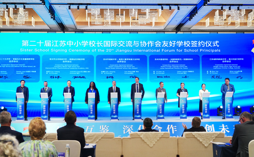 82fcab7202c74d5b9aed072e90906a01.jpg